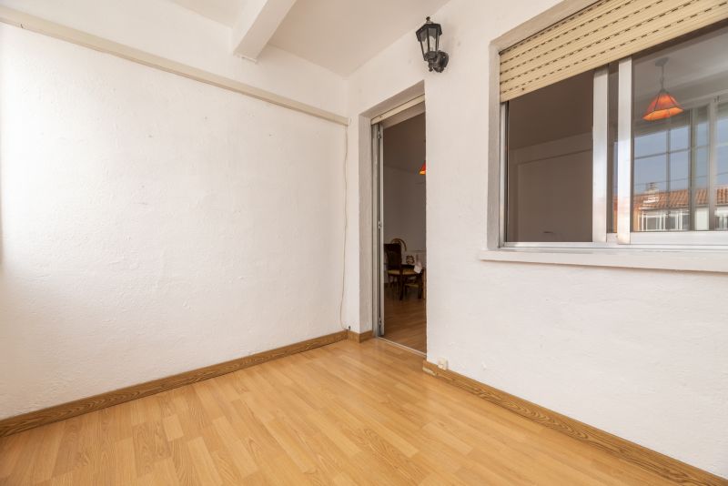 Aluminum Trim Installation